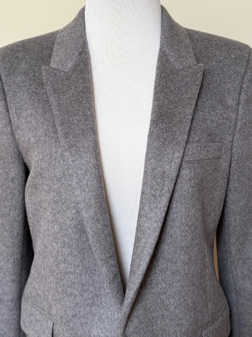 Saint Laurent YSL Gray Cashmere Wool Flannel Silk Lined Blazer Jacket